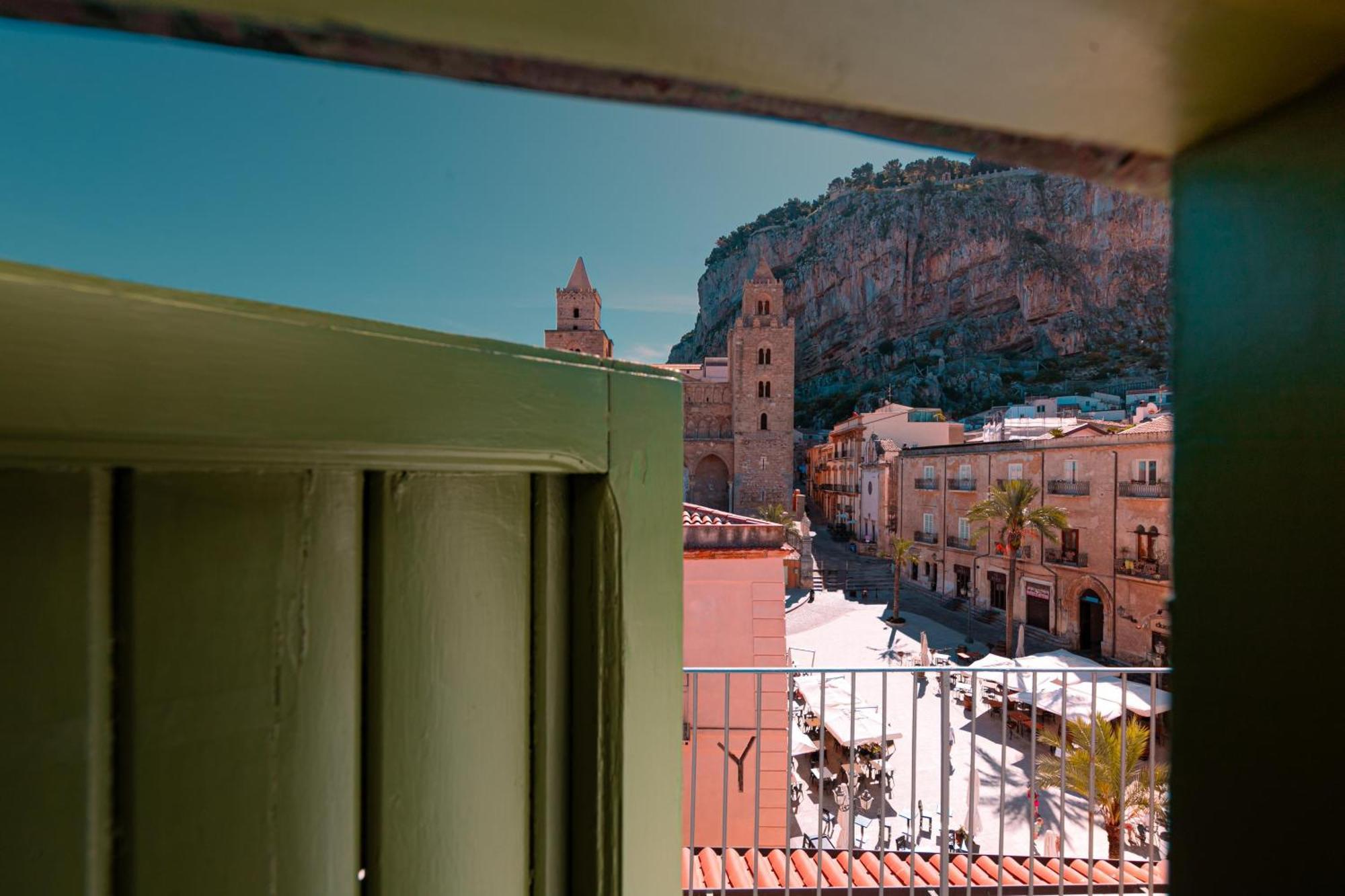 Palazzo Villelmi Cefalu Exterior photo