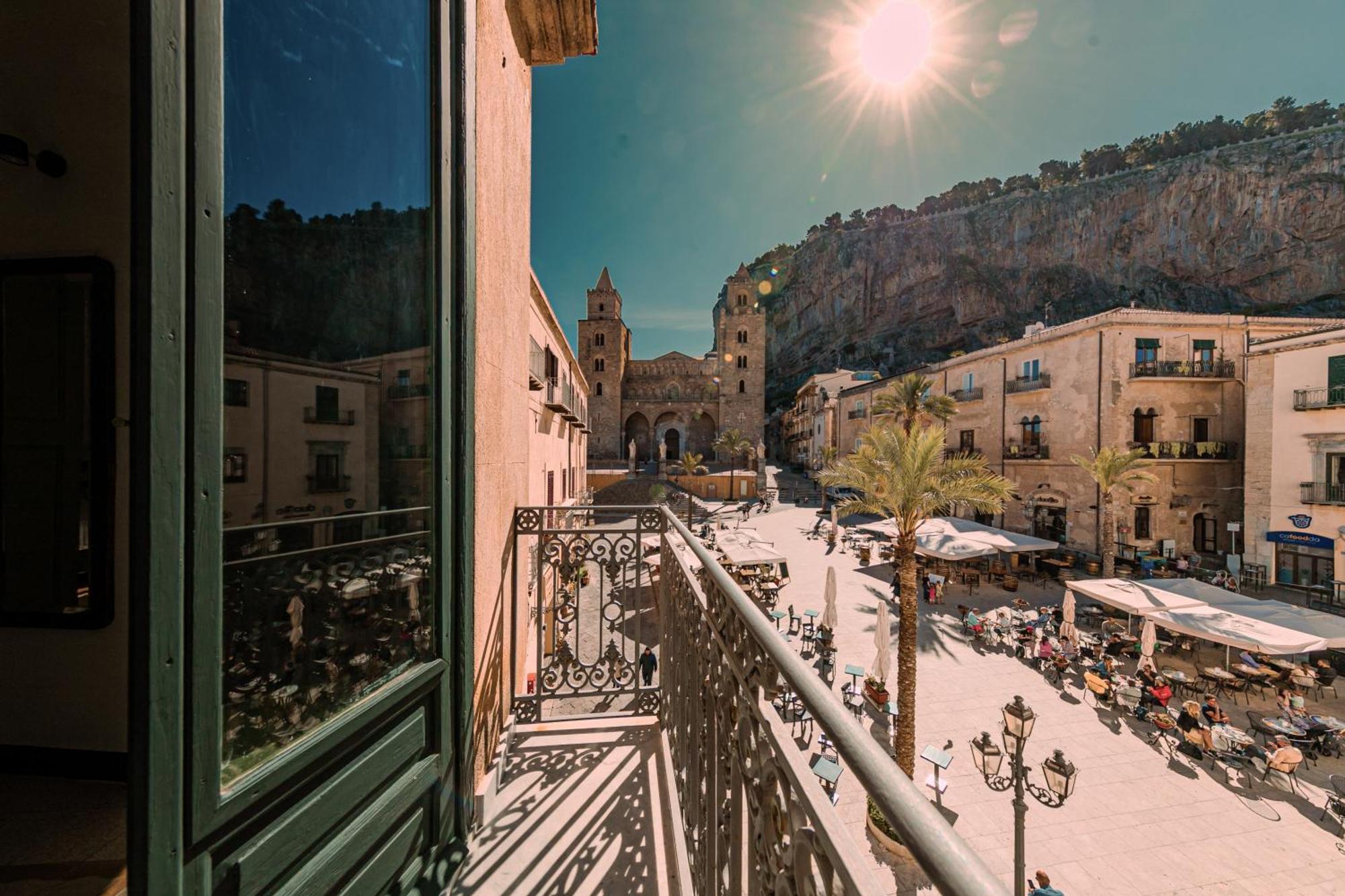Palazzo Villelmi Cefalu Exterior photo